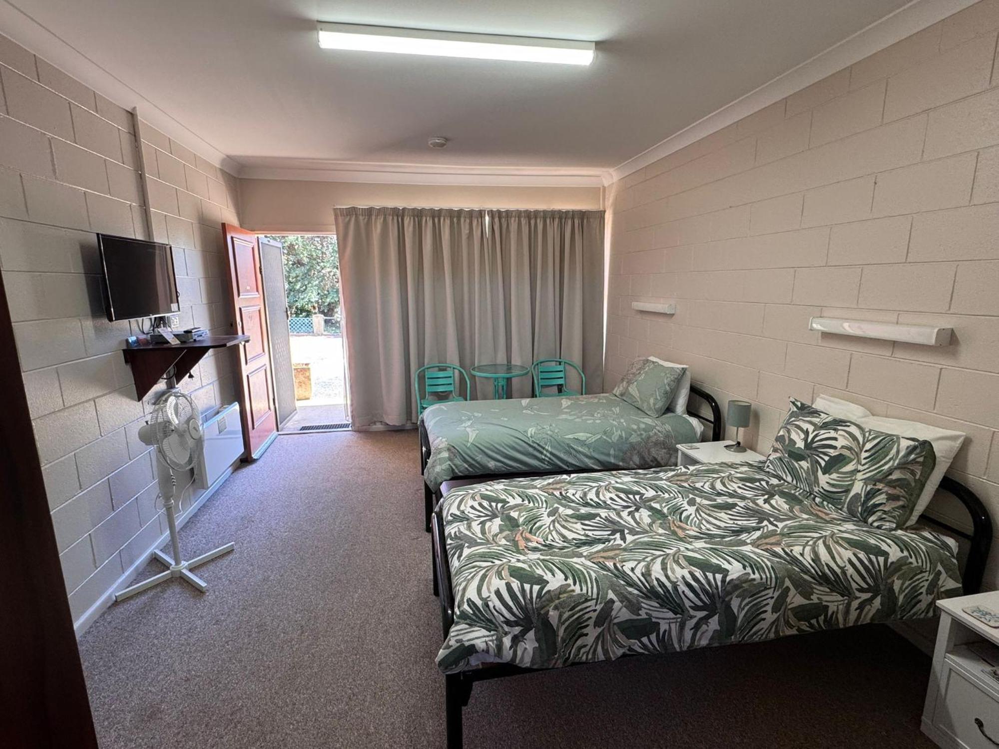 Alpine Country Motel Plus Free Coffee Cooma Dış mekan fotoğraf